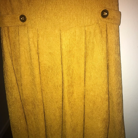 Chic Work Dress to Afterwork Mini - Picture 3 of 3